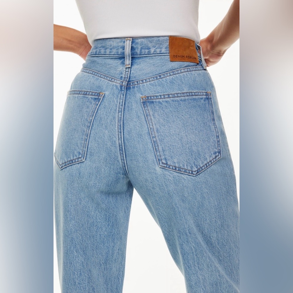 Denim Forum The 90s Boyfriend High Loose Jean Size 23 / 30L - Picture 2 of 6